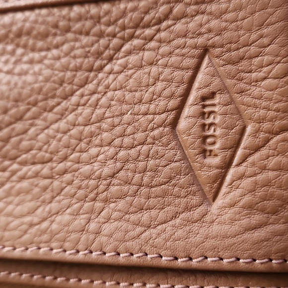 Fossil Emma Colorful Stripes Leather Wallet - Picture 5 of 7